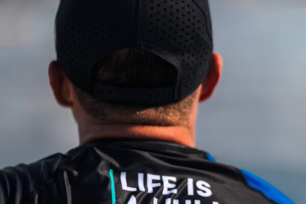 LIFE IS A HULI (184)